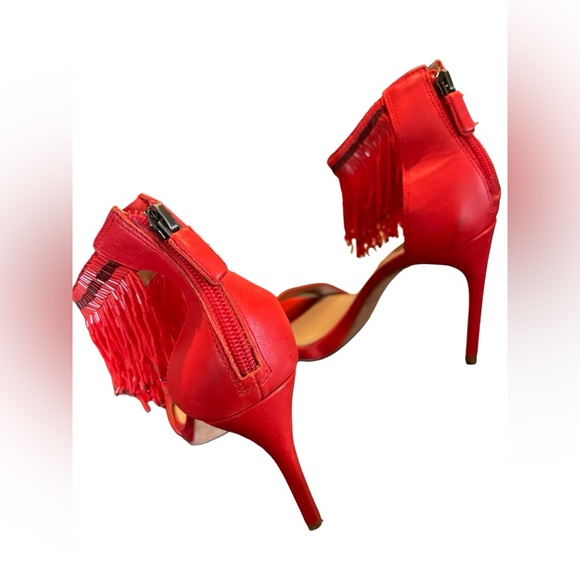BCBG Red Stiletto - Picture 5 of 7